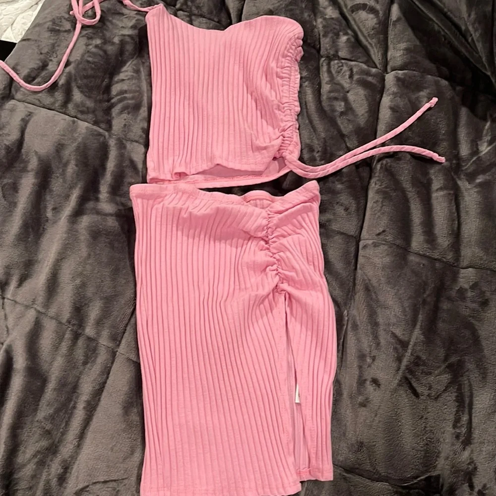 Fashion nova pink Barbie set - Picture 3 of 4
